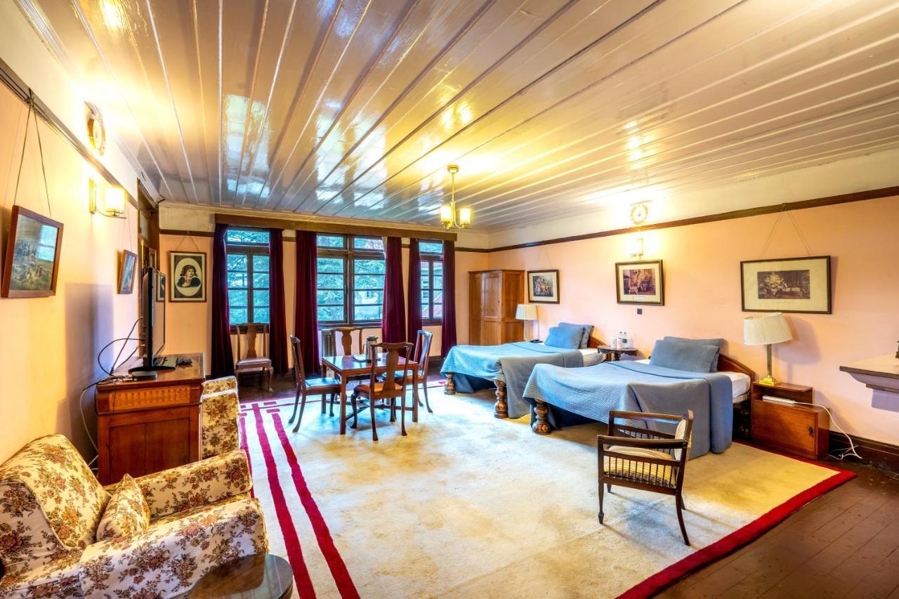 Hotel Woodpark Shimla Exteriör bild